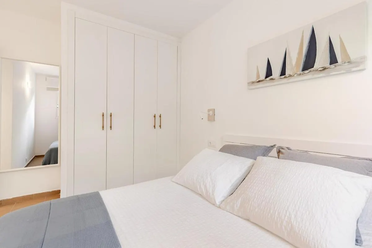 Apartamento Recien Reformado Con Jardin En Arenal De Castell 埃斯·梅卡达尔 0*,
